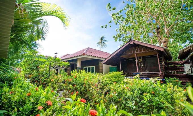 Bophut Bed & Breakfast | Nid's Bungalows