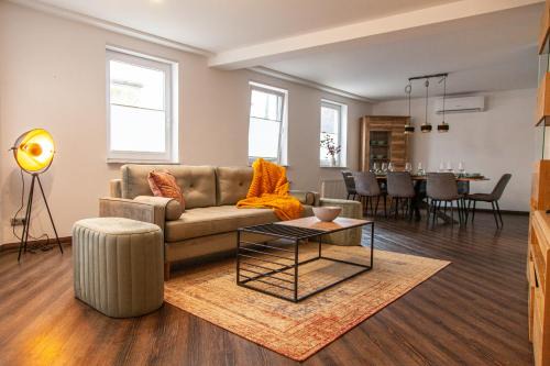 Hockenheim Apartment | nidusROOMS: Suite Hockenheim