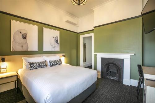 Exeter Hotel | Nightcap at Exeter Hotel