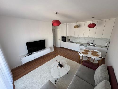 Kolovicë Apartment | Nil Apartment