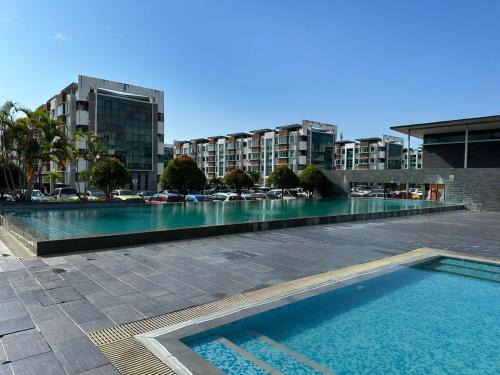 Penampang Apartment | Nilam 6 3BR MINIMALIST Homestay NEAR KKIA Cyber City