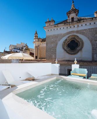 Alfalfa Apartment | Ninesuites Cathedral