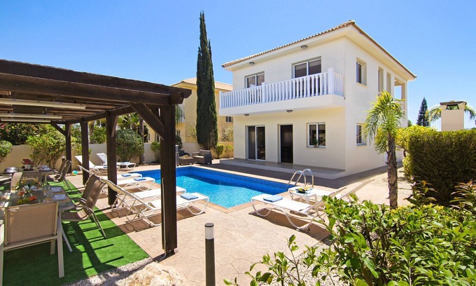 Ayia Napa Villa | Nissi Adamite Villa - Walking to Nissi Beach