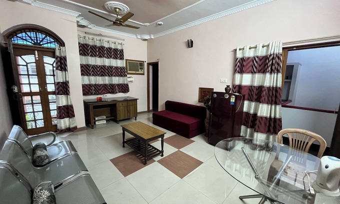 Gomti Nagar House | Nivas In Lucknow