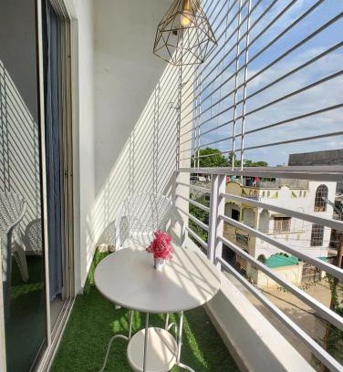 Shaikpet House | NK Homes 202 - 2BHK Homestay - Fast Wifi, Fully Furnished