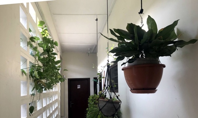 Osu Bed & Breakfast | Nkontim: WiFi, AC & fan, fridge in room, share kitchen. Incl. breakfast