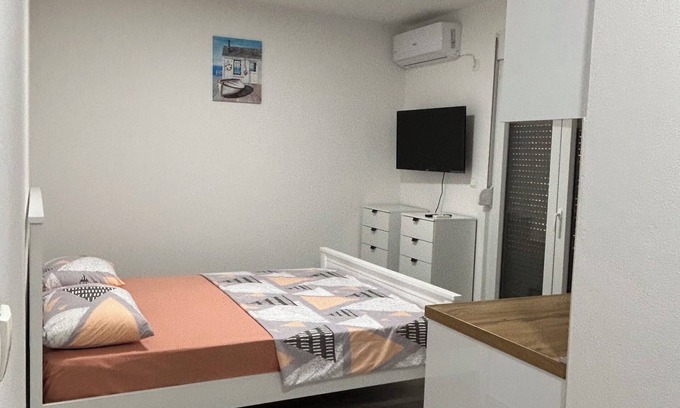 Zgrade Apartment | NNL Apartment 1
