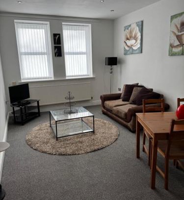 Sefton Park Apartment | No 2 - LARGE 1 BED NEAR SEFTON PARK AND LARK LANE