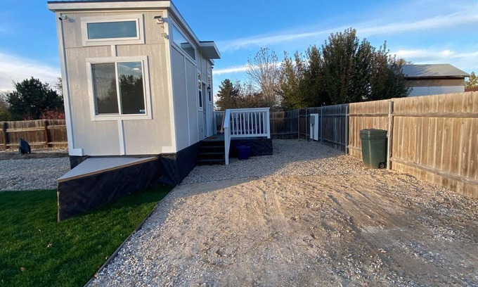 Southwest Ada County Alliance House | No CleaningFee—Very Clean, Light Boise Tiny House