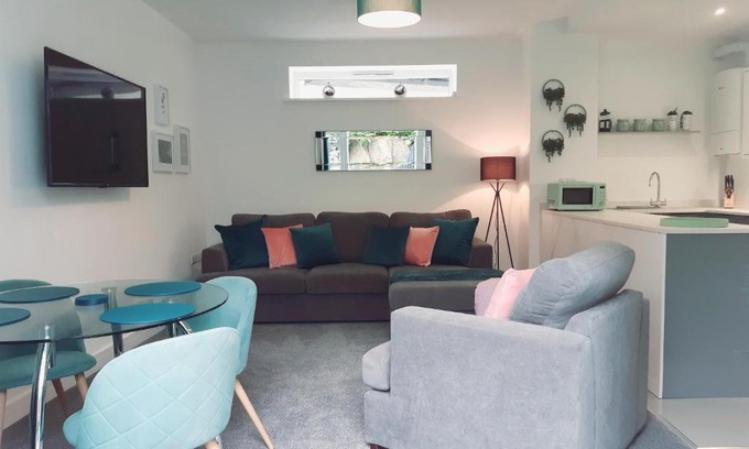 Gallt Y Foel Apartment | No's 7 and 8 Llewelyn Apartments