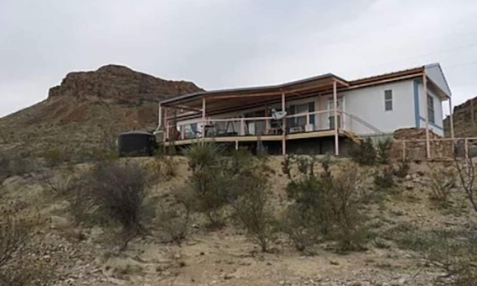 Alpine House | No Stock Ranch: Secluded Home w/Large Porch