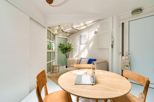 Prefecture Apartment | Nocnoc Le Parasol