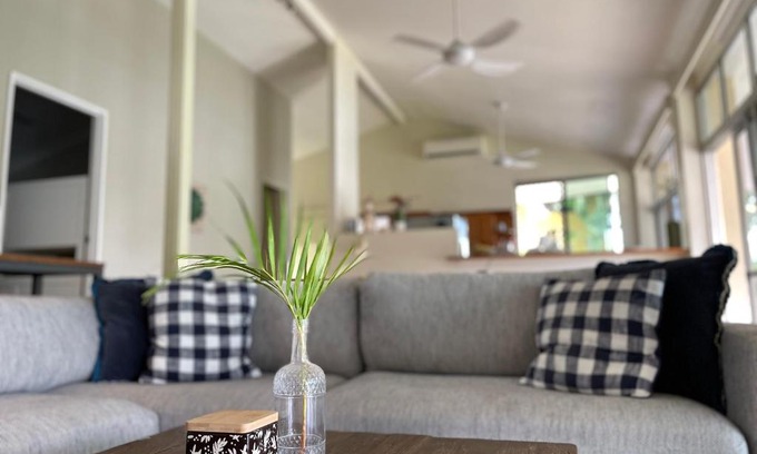 Whitfield House | Nolan garden house in whitfield
