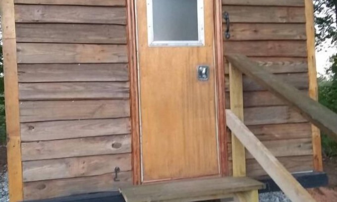 Bryson City House | "Nomad" tiny home on 11 acre park-like farm