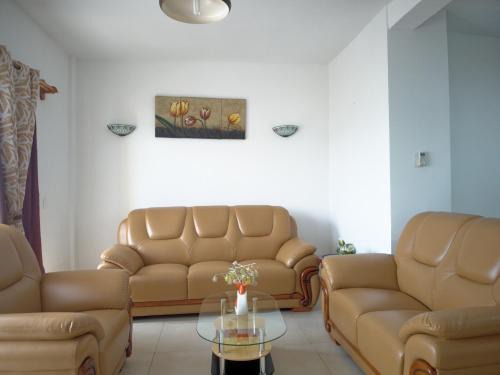 Komo-Mondah Apartment | Nomsa Zen Appartement