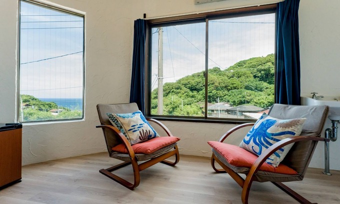 Oshima Hotel | Nonsmoking Deluxe room with bathroom/Oshimamachi Tokyo