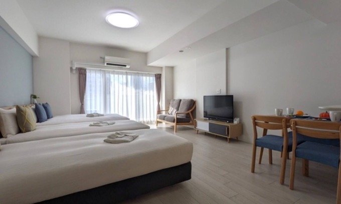Tennoji Hotel | Nonsmoking Double bed x 1 Single bed x 2 Stan/Osaka Ōsaka