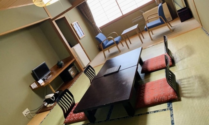 Kamikawa Hotel | Nonsmoking Japanesestyle room with 10 tatami m/Kamikawa-gun Hokkaidō