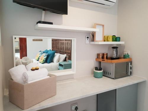 Waterkloof Glen Apartment | NOOii Open Plan Room