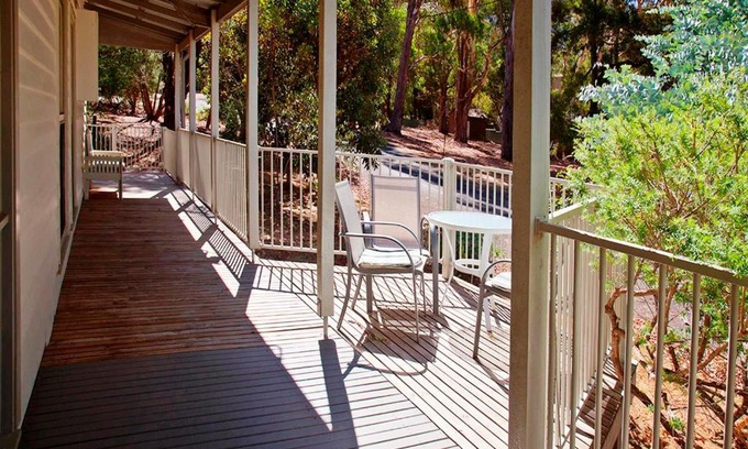 Halls Gap House | Noonameena Cottage