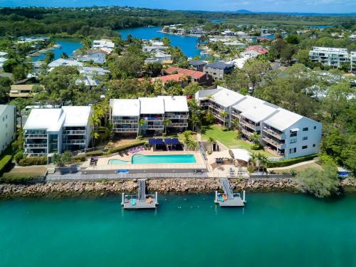 Noosa Heads Apartment | Noosa Shores Resort
