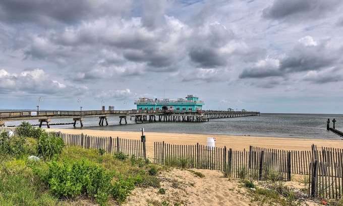 East Ocean View House | Norfolk Getaway w/Yard, Bicycles, & Kayaks!