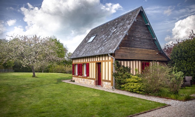La Chapelle-sur-Dun House | Norman house, charm, large garden, sea accessible by bike