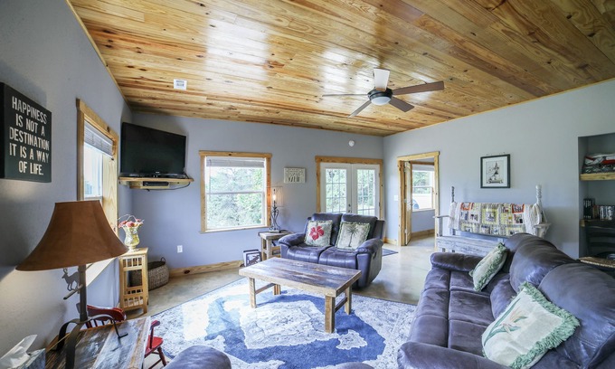 Big Creek Cabin | Norris Lake Cabin on 140 acre ranch, pond, Mountain views, 1 mi to Lake access.
