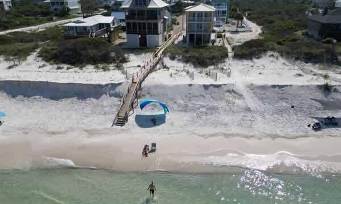 Cape San Blas House | North Cape- Behing Trading Post - Pet Friendly