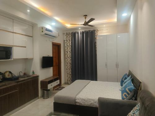 Noida Apartment | North Eye Studio