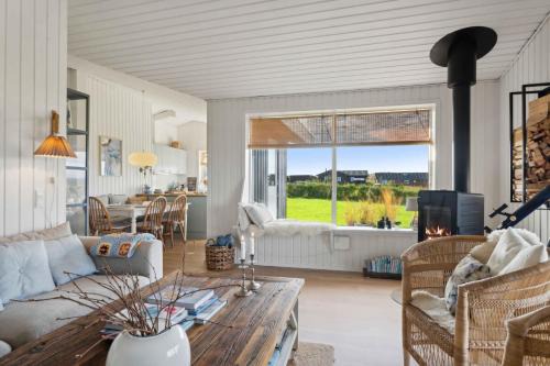 Skastrup Strand House | North Funen Summer House With A View