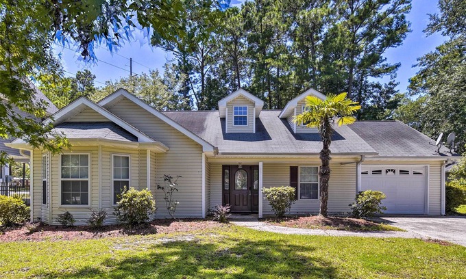 North Myrtle Beach House | North Myrtle Beach Bungalow ~ 2 Mi to Beach!