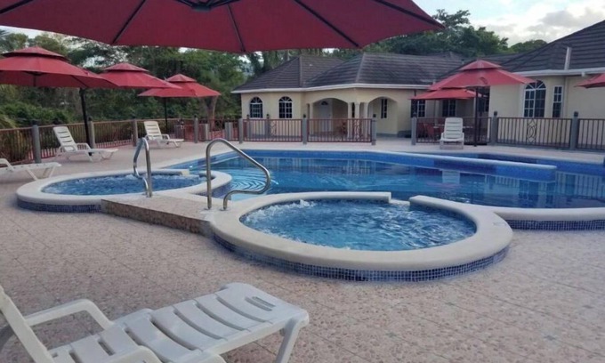 Mammee Bay Estates Villa | North Star Villas 5BD 5.5 BR