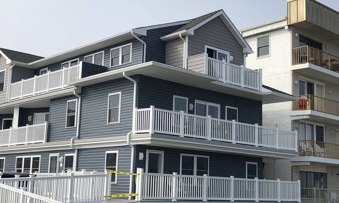 North Wildwood Condo | North Wildwood 3BR OCEANFRONT Amazing views from the 3 private decks !