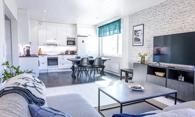 Rovaniemi Apartment | Northern Nights Stay - Cozy City Apartments