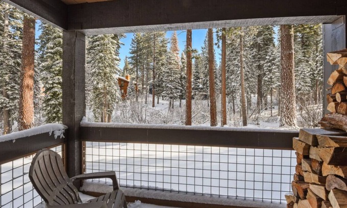 Truckee Condo | Northstar 2BR Walk to Village Bike Hike Rec Center