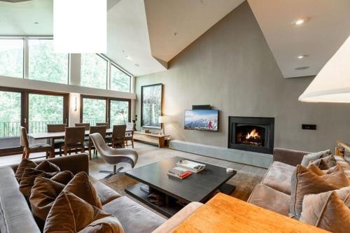 Vail Apartment | Northwoods Aspen Ski In Ski Out Access