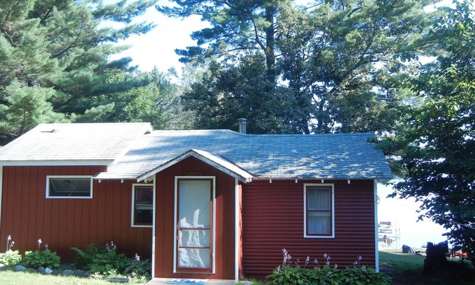 Grantsburg Cabin | Northwoods Cabin on Big Wood Lake