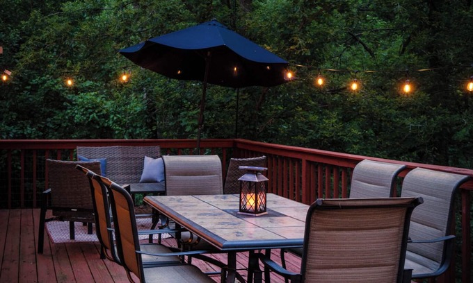 Williams Bay House | Northwoods of Lake Geneva. Pet-Friendly! Beach Passes included!