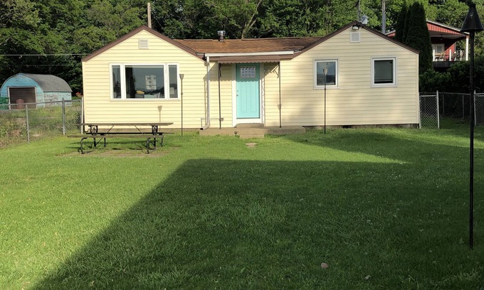 Bremen House | Notre Dame Home games/Experience Lakefront Life
