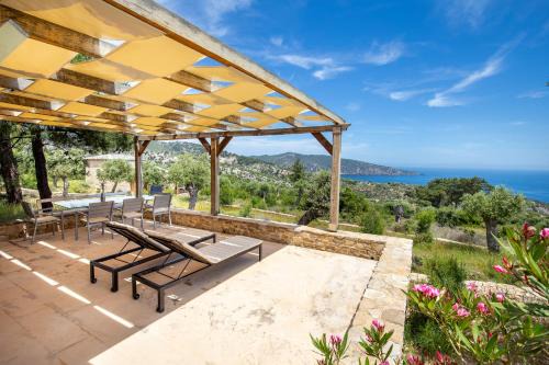 Aliki Villa | NOUS Village