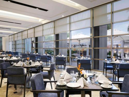Hyderabad Hotel | Novotel Hyderabad Convention Centre