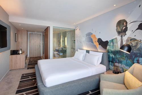 Menteng Hotel | Novotel Jakarta Cikini