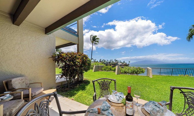 Napili Condo | NP B18 Remodeled Oceanfront 1BD Steps to Pool