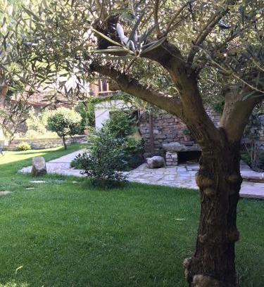 Belvedere Langhe Resort | Number 10 Locanda B&B