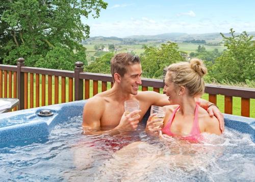 Dumfries Resort | Nunland Hillside Lodges