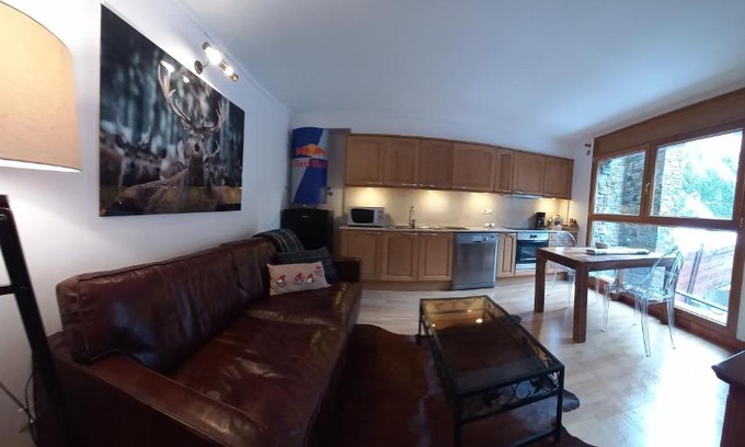 Pas de la Casa Apartment | Nuria a pie de pistas en Pas de la Casa