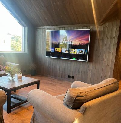 Hovag Apartment | Ny leilighet 5 min fra Dyreparken
