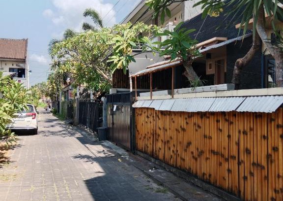 Pemecutan Kelod Villa | Nyoman Bali house villa
