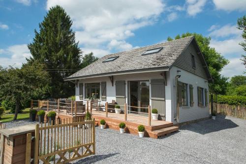 Bohon House | Ô Gris Cottage